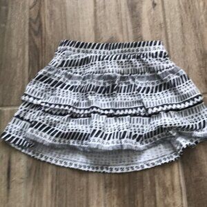 Black and White Scooter Skirt 4T